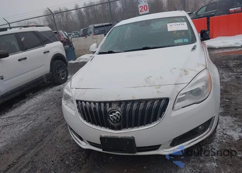 2017 Buick Regal Turbo Sport Touring z USA, uszkodzony, nr VIN 2G4GL5EX9H9164787